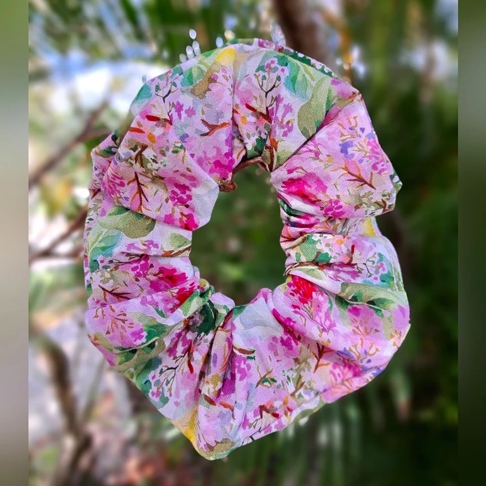 Today Special Listing Offer FOUR 100% Cotton Scrunchies Bundle - Picture 3 of 11